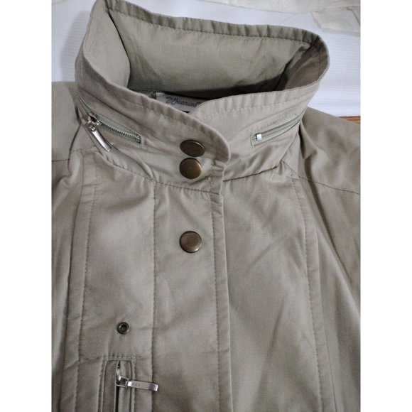 Duckerwear Jacket W/Hood, Drawstring Waist Snapon Fastening. W/ Quilted Vest... - Picture 14 of 16